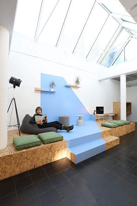 Jüschke Innenarchitektur und Architektur: Erweiterung Bürofläche Frankfurt - Der Loungebereich